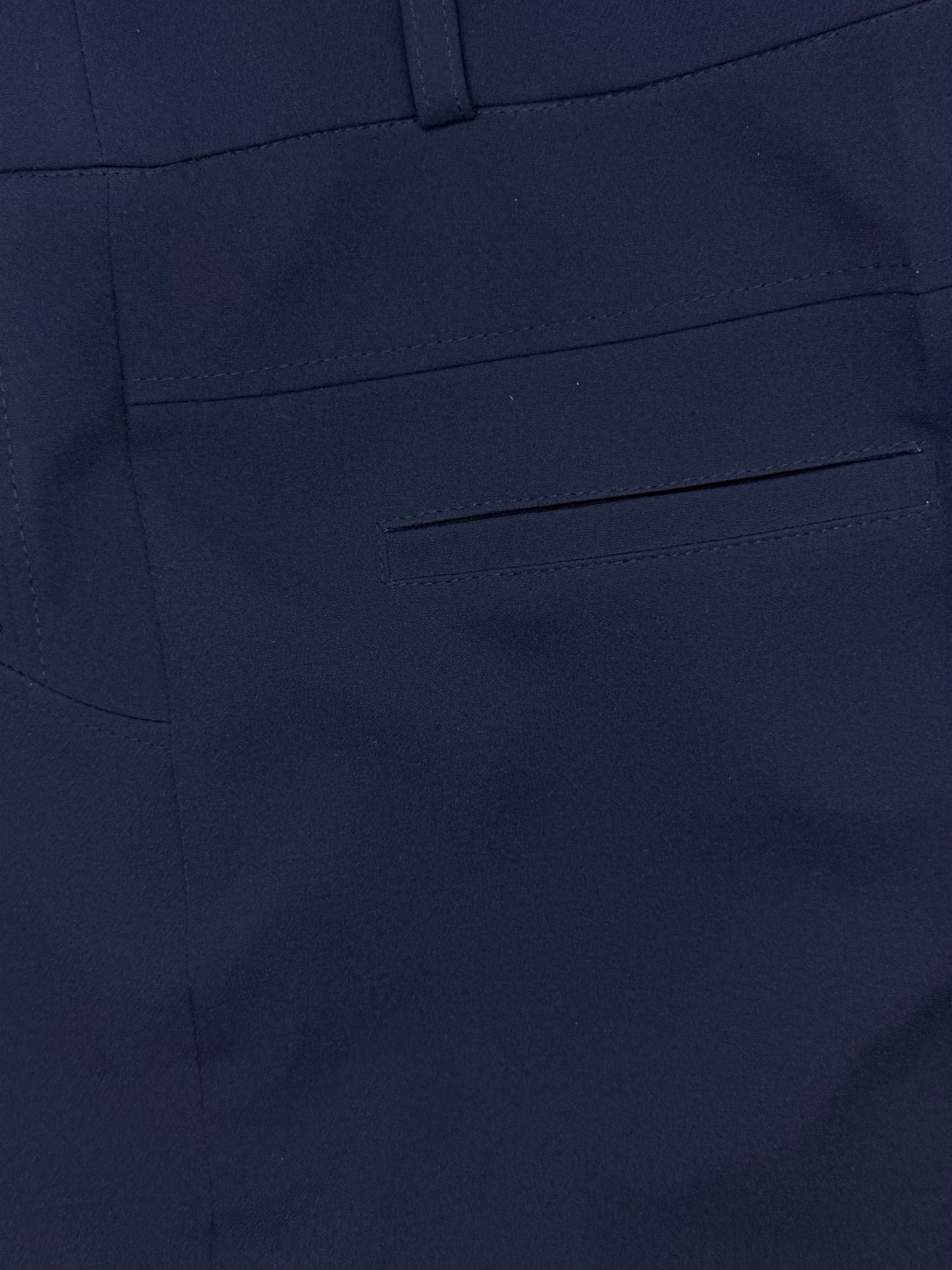 Standard trousers بنطلون عادي