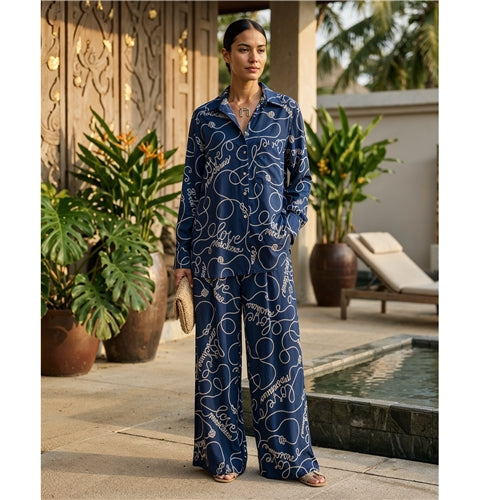 Love Moschino set/بدلة نسائية